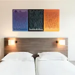 Lejlighedshotel The Originals Hevea