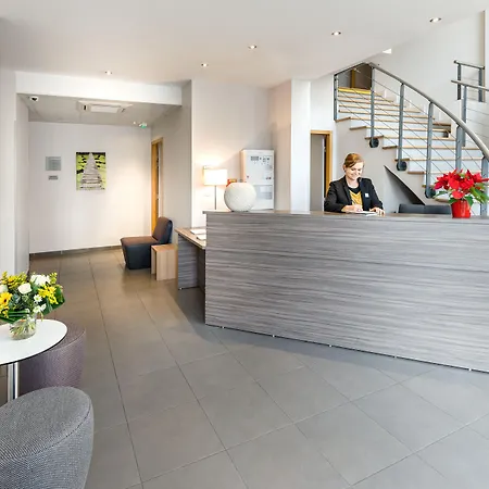 The Originals Hévéa Aparthotel 3*