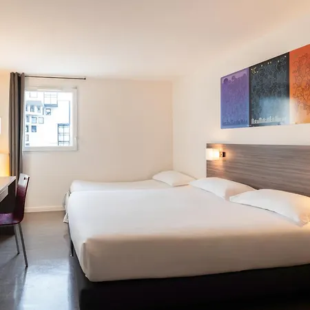 Aparthotel The Originals Hévéa Valence (Drome)